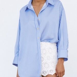 Zara Women's‎ Blue Long Sleeve Button Down Shirt Size Small